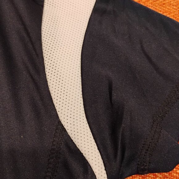 *NEW* Khalil Mack BEARS shirt M 7/8 - Picture 3 of 4